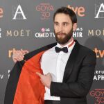 Dani Rovira lució gemelos de Carrera y Carrera