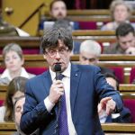Puigdemont se estrenó en su primera sesión de control con un duelo dialéctico con Arrimadas sobre el proceso