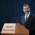 Felipe VI durante su intervención en los Premios Princesa de Asturias / Efe