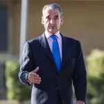 Mario Conde a la salida de la cárcel de Soto del real esta tarde