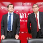 Víctor Audera junto al presidente de la Cámara soriana, Alberto Santamaría