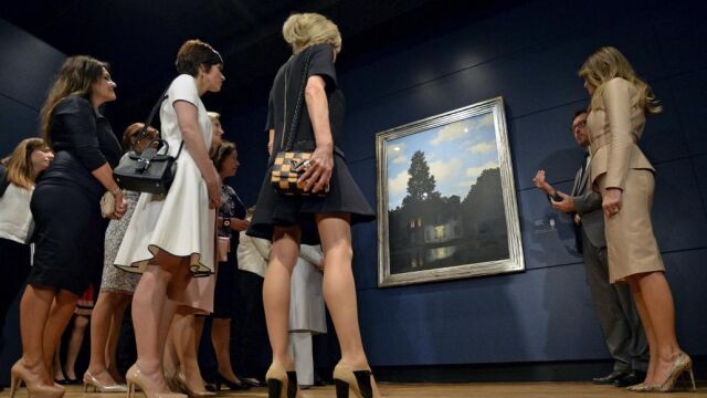Melania Trump y Brigitte Macron, el «duelo» más esperado en la otra cumbre de la OTAN