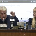 Lilian Tintori, esposa de Leopoldo López, hoy en rueda de prensa junto al ex presidente del Gobierno Felipe González».