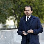 El concejal del grupo popular en el Ayuntamiento de Valencia, Alberto Mendoza, a su llegada a la Ciudad de la Justicia para declarar como investigado por el «caso Imelsa»