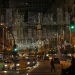 El Consistorio amplía una hora el horario de las luces de Navidad