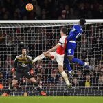 El Arsenal ganó (2-1) al Everton