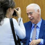El diputado socialista y ex consejero de Educación, Cultura y Deporte acudió el martes a comparecer en la comisión de investigación de los cursos