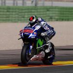 Imagen de Jorge Lorenzo en los entrenamientos en el circuito de Valencia.