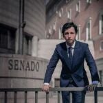 El «pequeño Nicolás» dice que se presentará al Senado para «suprimirlo»