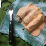 Canelones “foodies” de espinacas, atún, pasas y piñones