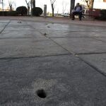 Uno de los tres chorros de la fuente ornamental de la estación de autobuses de Manzanares que dio positivo en dos cepas de legionela