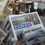 Portada del diario Zaman de hoy domingo, con una línea mucho más proclive al Gobierno de Erdogan.