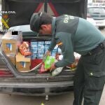 Inmovilizadas 18 toneladas de alimentos y 6.000 litros de bebidas en Melilla