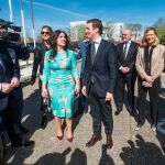 Pablo Casado junto a Juan Vicente Herrera, Imelda Rodríguez, Jesús Julio Carnero, Pilar del Olmo y Alicia García, momentos antes de recibir el galardón