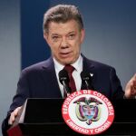 Santos aplaza el inicio del diálogo de paz con el ELN