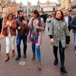 La ministra Reyes Maroto, junto al secretario general del PSCyL, Luis Tudanca; la delegada del Gobierno, Virginia Barcones; y la alcaldesa de Medina, Teresa López