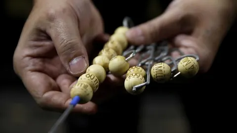 La muerte de Marujita Díaz y Pedro Zerolo, entre los números más buscados del Sorteo de Navidad