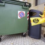 Contenedor de basura en el que fue encontrada la pequeña