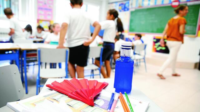 Toque de queda en las aulas por el calor