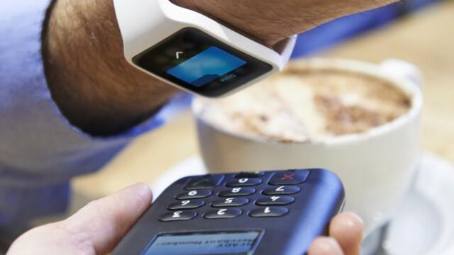 Más de 1,2 millones de comercios en Europa ya aceptan pagos con tarjeta o dispositivos móviles sin contacto