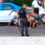 Una de las peleas antes del Flamengo-Peñarol