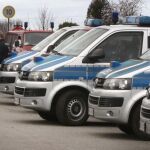 Coches de policía aparcados cerca de Alsdorf