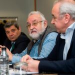 Juan José Laguna Pedraza (Conacee), Gregorio García (Aceecyl) y José María Martínez Redondo (Consejería de Empleo de la Junta)