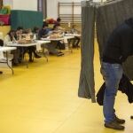 La participación sube casi un punto respecto a 2011