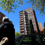 La casa donde se produjo la muerte de María José Carrasco, en el distrito de Aravaca