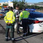 Operación de la Guardia Civil durante un control de tráfico