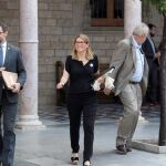 Elsa Artadi con Víctor Cullell, a su llegada a la reunión semanal del Govern/Foto: Efe