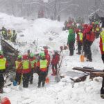 Los equipos de rescate continúan hoy trabajando en la zona.