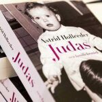 El libro de Astrid Holleeder «Judas. Así traicioné a mi hermano, el gángster más famoso de Holanda» / Reservoir