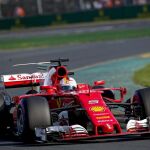 Sebastian Vettel (Ferrari) hizo una gran carrera y logró imponerse a los Mercedes de Hamilton y Bottas