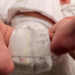 Los bebes menores de seis meses pueden tener una afección respiratoria más grave que los médicos denominan bronquiolitis aguda. ARCHIVO