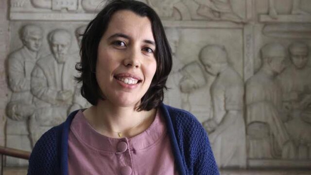 La investigadora portuguesa de la Universidad de Coimbra Ana Rita Silva, quien forma parte del estudio desarrollado por científicos de este centro y de la Universidad de Leeds sobre la conocida cámara «SenseCam», ideada por Microsoft para captar el día a día de una persona a modo de diario digital visual que, según constataron, es un buen recurso para retrasar el avance del Alzheimer en personas con deterioro cognitivo leve