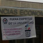 ¿Fuera empresas de la Universidad?