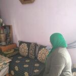 Fátima, la madre de la joven yihadista, en su casa de Alcorcón, Madrid