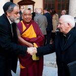 Representantes de la Comisión Islámica, Comunidades Judías e hinduista, Federación Española de Comunidades Budistas, así como de las confesiones cristianas adventista, ortodoxa y católica se reunieron ayer en Valencia