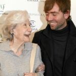 Lahoz y Ana María Matute, presidenta del jurado