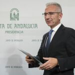 Miguel Ángel Vázquez dijo que la Junta intervenía «para no perjudicar a lo más sagrado, que son los niños»