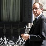 El diputado por Álava y candidato a Lehendakari Alfonso Alonso a la llegada a la segunda sesión del debate de investidura del candidato del PP, Mariano Rajoy