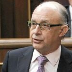 Montoro reconoció el esfuerzo que han hecho las autonomías para rebajar el déficit