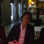 El torero David Mora junto a sus dos apoderados Antonio Tejero (izda) y Simón Casas (dcha)