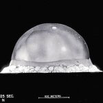 La trinita tras la explosión de una bomba nuclear en Nuevo México es utilizado por el científico para examinar las teorías sobre la formación de la Luna