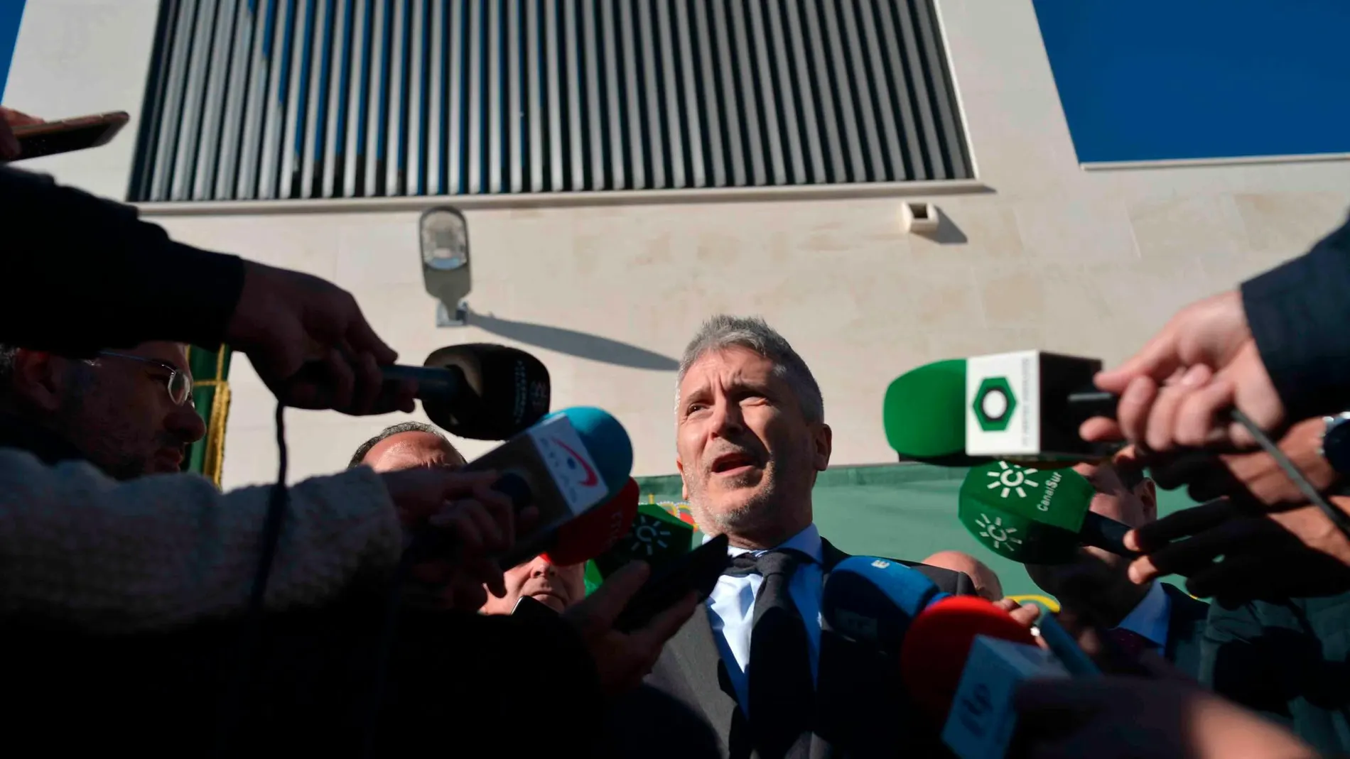 El ministro del Interior, Fernando Grande-Marlaska, en Priego de Córdoba (Córdoba), donde inauguró el cuartel de la Guardia Civil