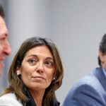Milagros Marcos escucha al nuevo presidente regional del Cermi, Francisco Sardón, en presencia de Jesús Fuertes