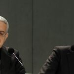 Federico Lombardi, junto a su sucesro Greg Burke