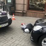 Imagen del asesino de Denis Voronenkov, herido en el suelo en Kiev