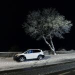 Aspecto de la A-52 con la nieve caída la pasada madrugada.